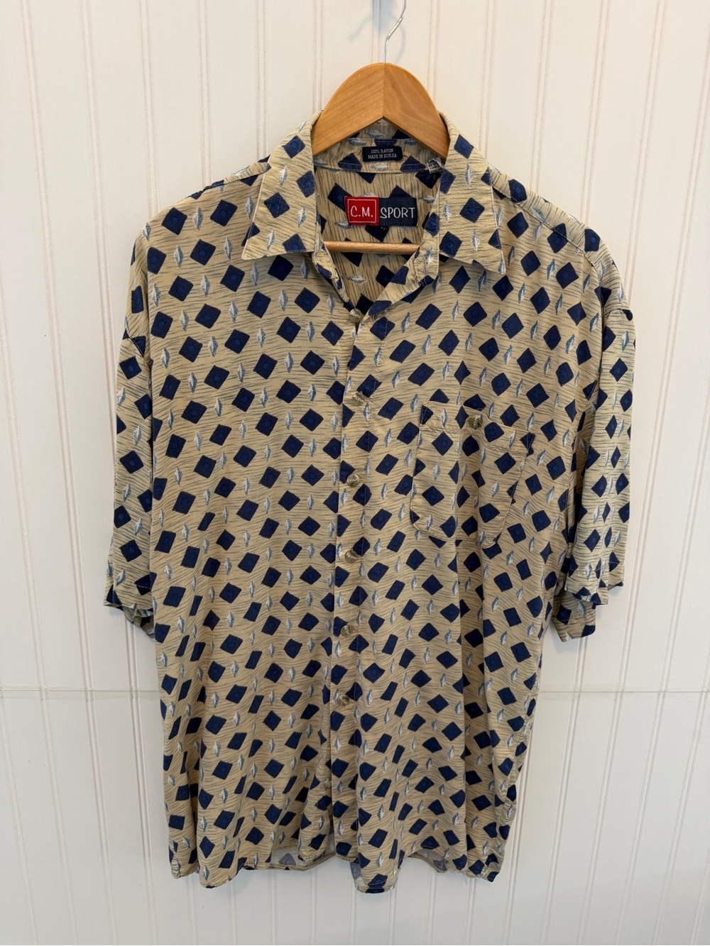 Aravon Beige Short-Sleeve Button-Up Shirt with Navy Geometric Print